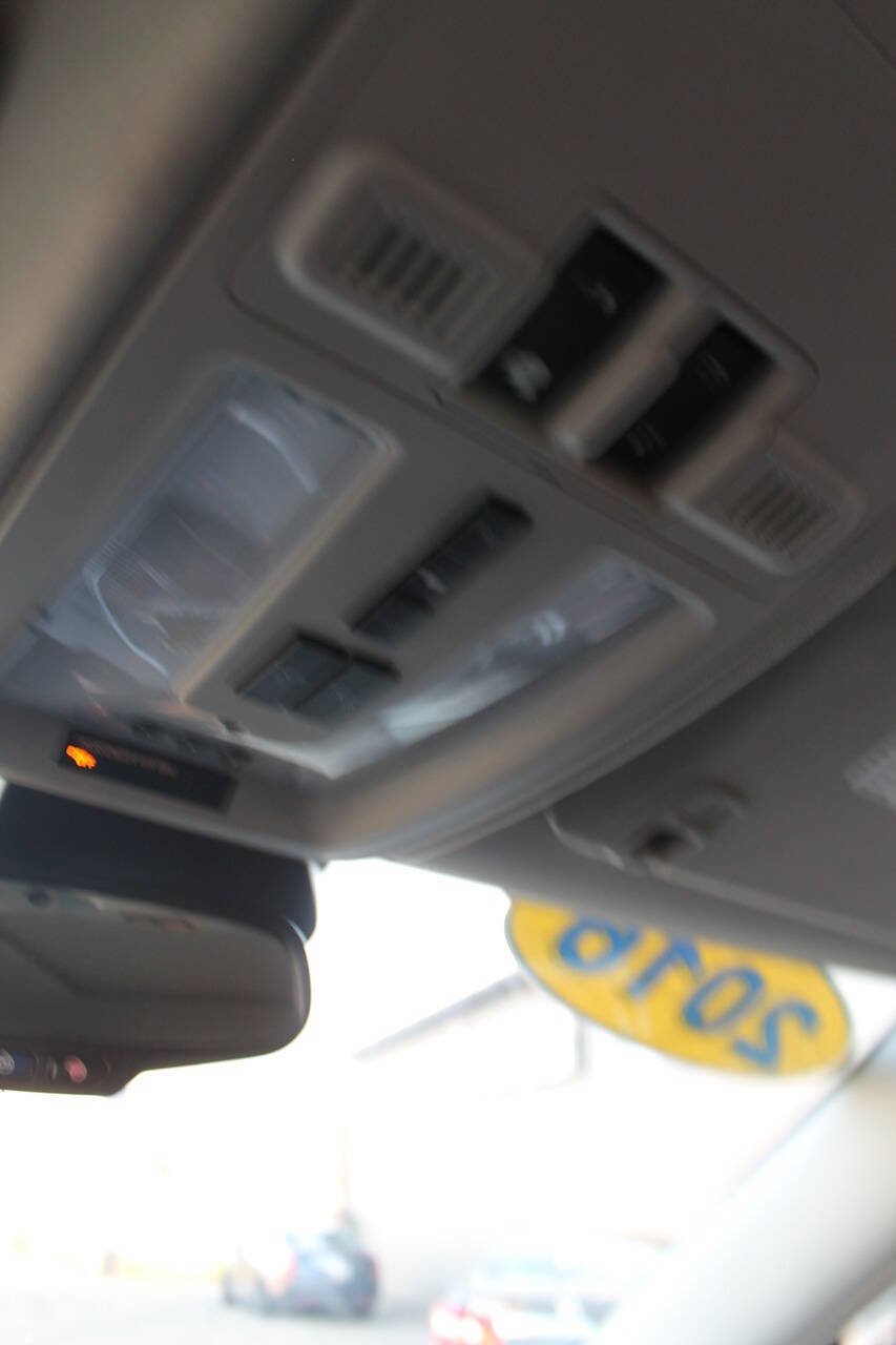 Used 2016 Cadillac SRX Performance w/ Driver Awareness Package image 34