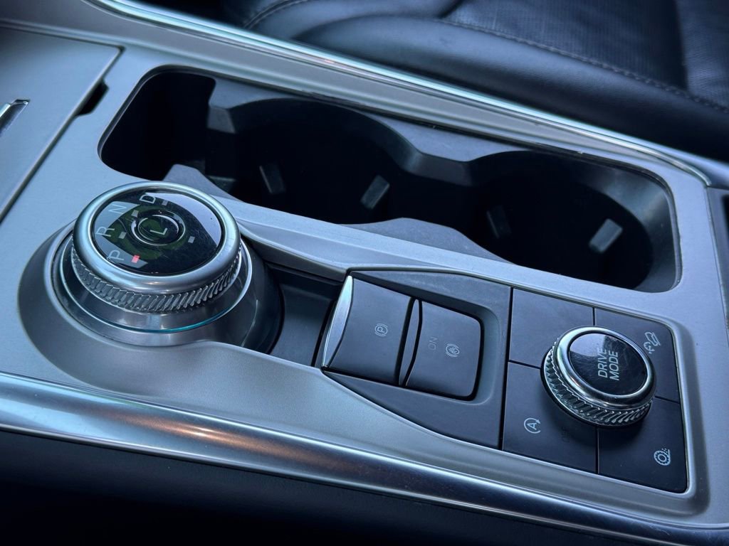 Used 2022 Ford Explorer Platinum w/ Equipment Group 601A image 24