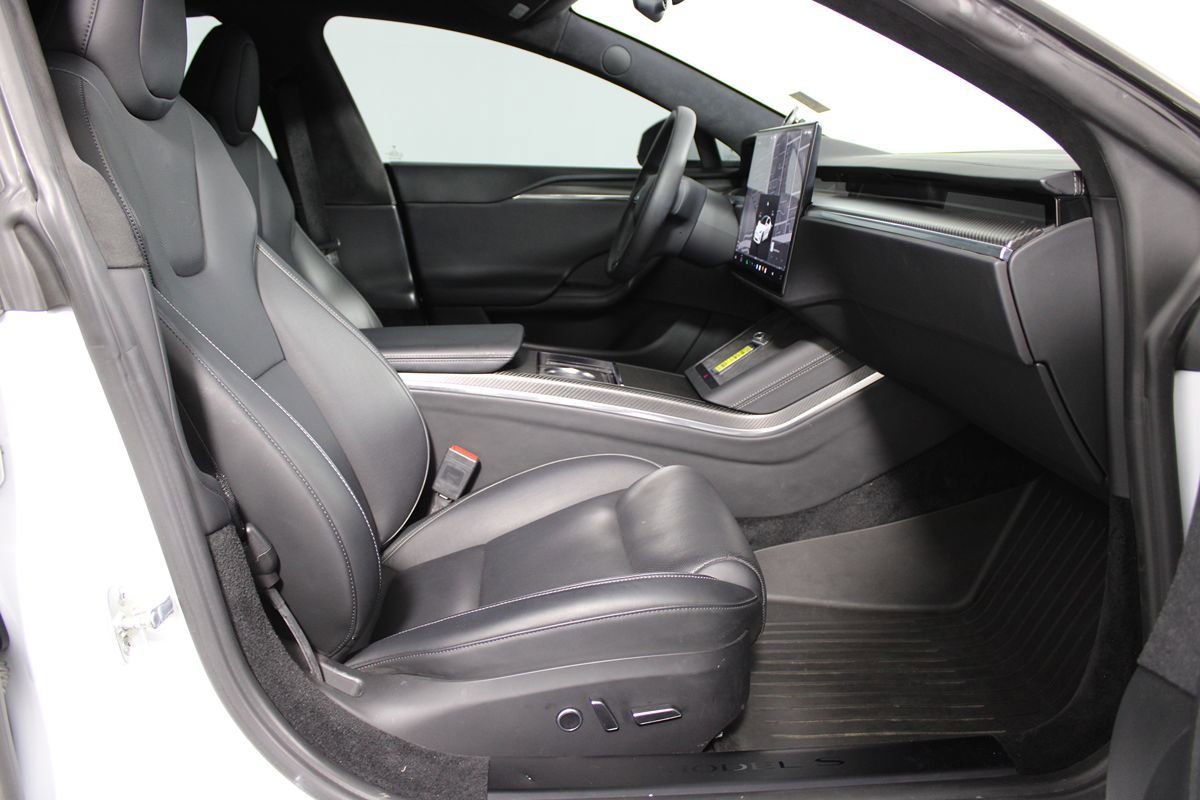 Used 2022 Tesla Model S Plaid AWD/4WD image 11