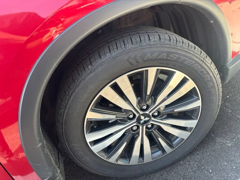 Used 2019 Mitsubishi Outlander SEL AWD/4WD image 7
