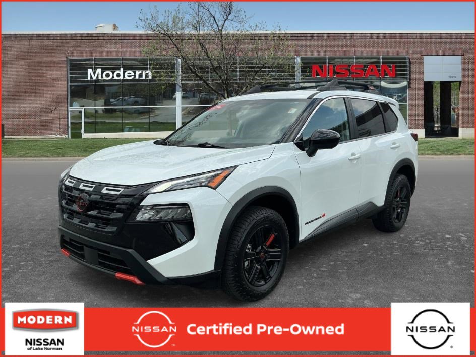 Certified 2025 Nissan Rogue SV AWD/4WD image 1