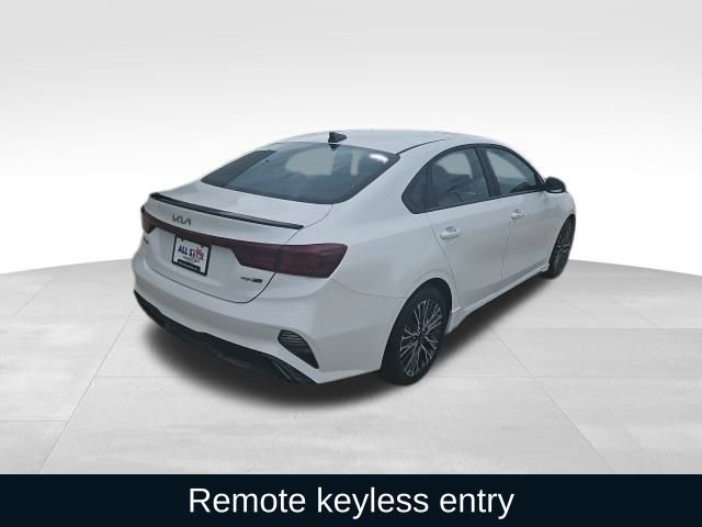 Used 2024 Kia Forte GT-Line w/ GT-Line Premium Package image 6