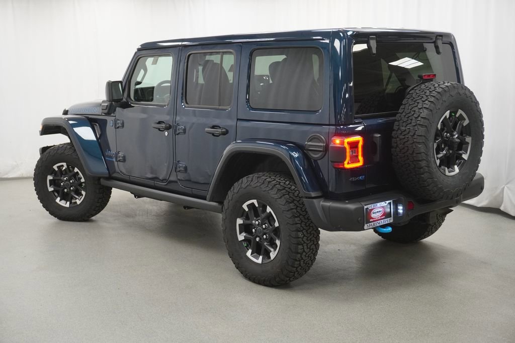 Used 2025 Jeep Wrangler Unlimited Rubicon 4xe AWD/4WD image 15