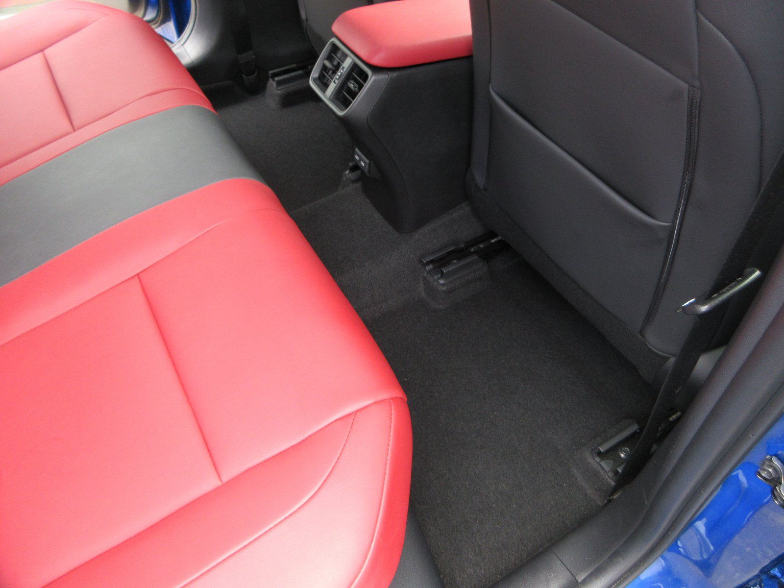 Used 2021 Lexus UX 250h F Sport w/ F Sport Premium Package AWD/4WD image 22