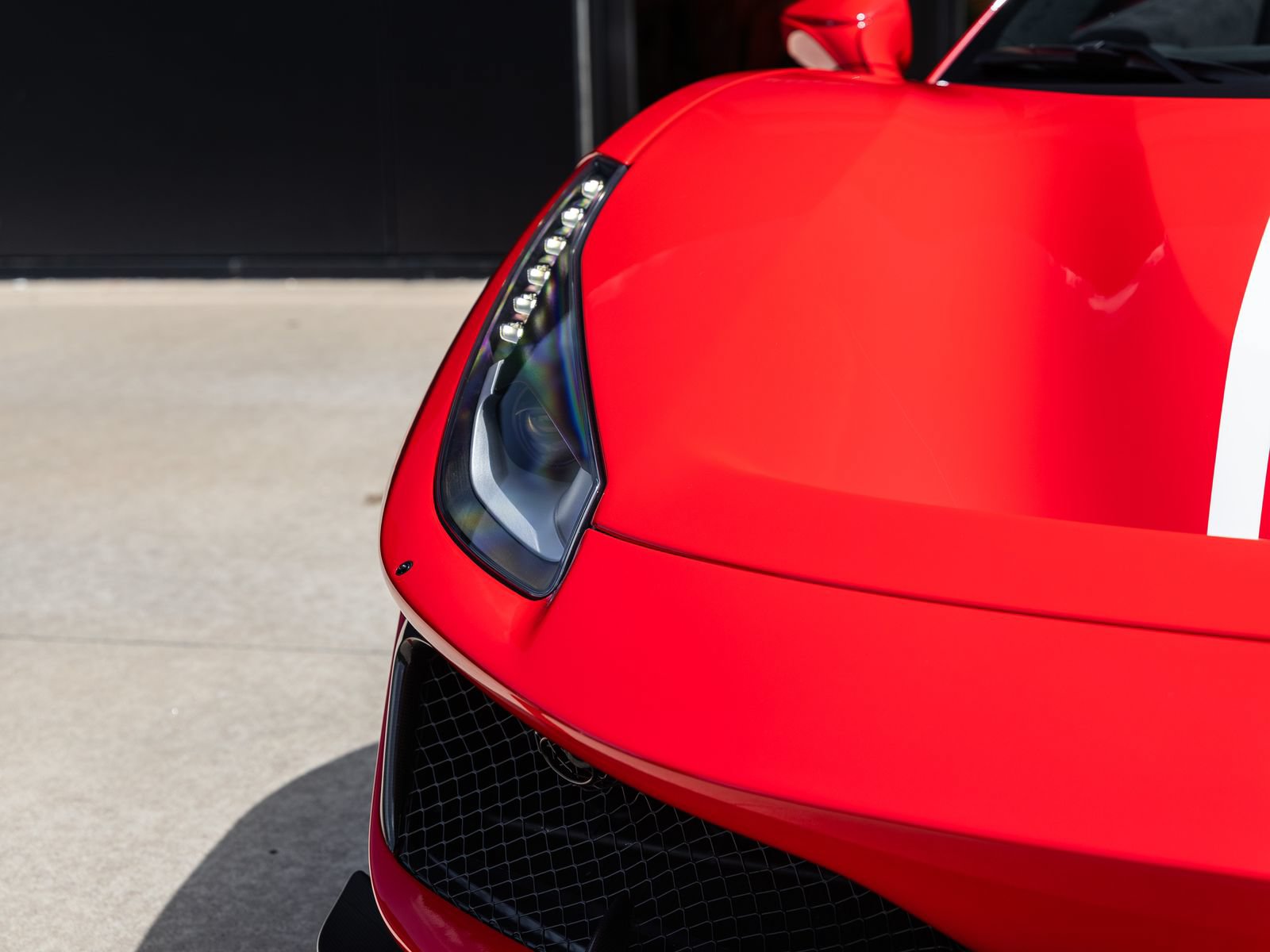 Used 2020 Ferrari 488 Pista Spider RWD image 26
