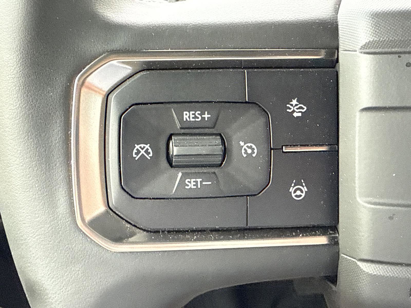 New 2025 GMC Hummer EV 2X image 31