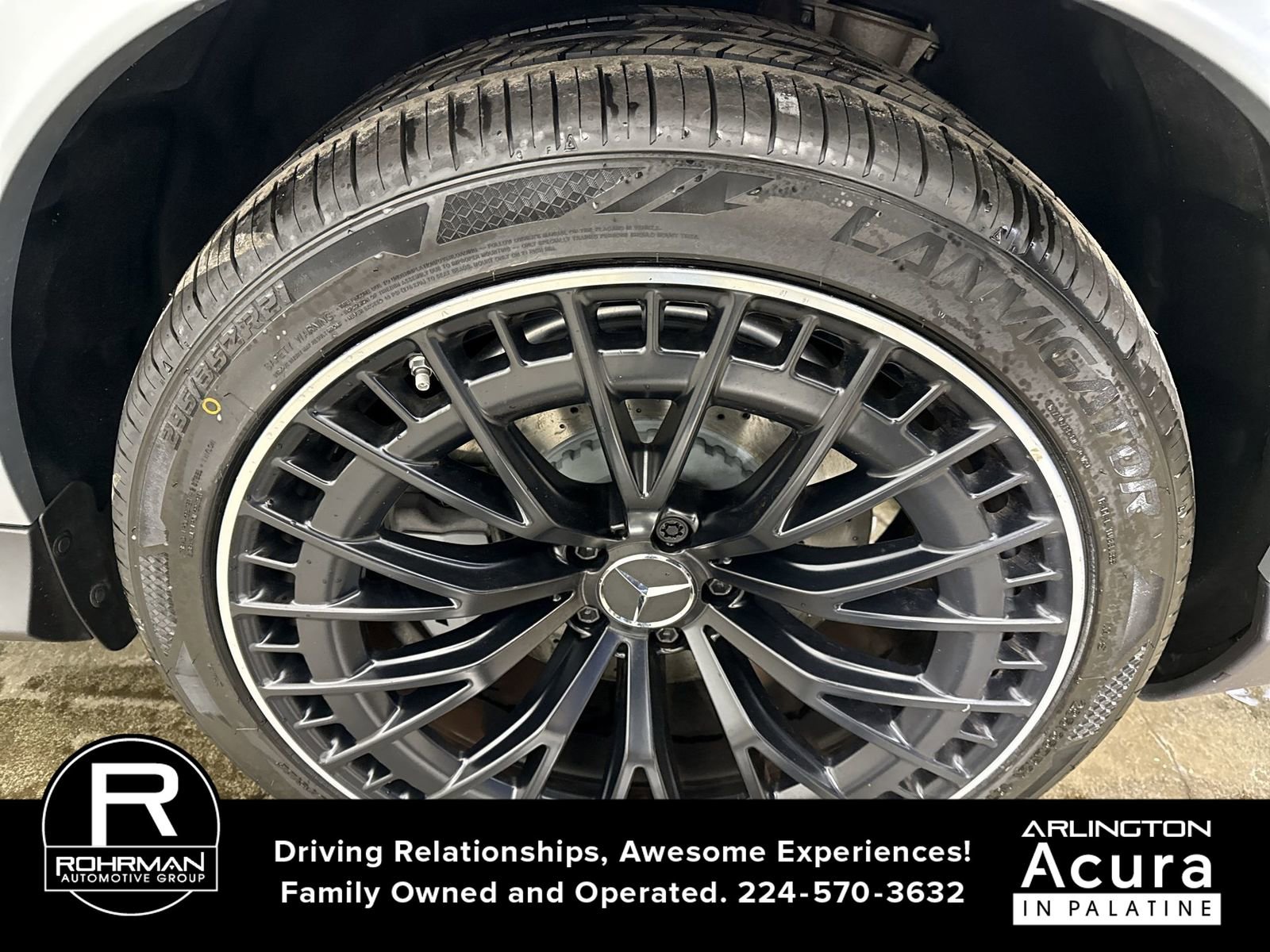 Used 2024 Mercedes-Benz GLC 43 AMG 4MATIC image 5