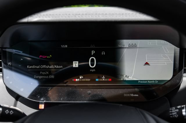 New 2026 Land Rover Range Rover SE AWD/4WD image 22
