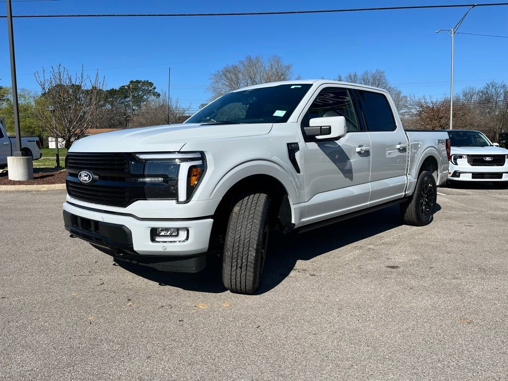 New 2026 Ford F150 Platinum w/ Equipment Group 702A High image 3