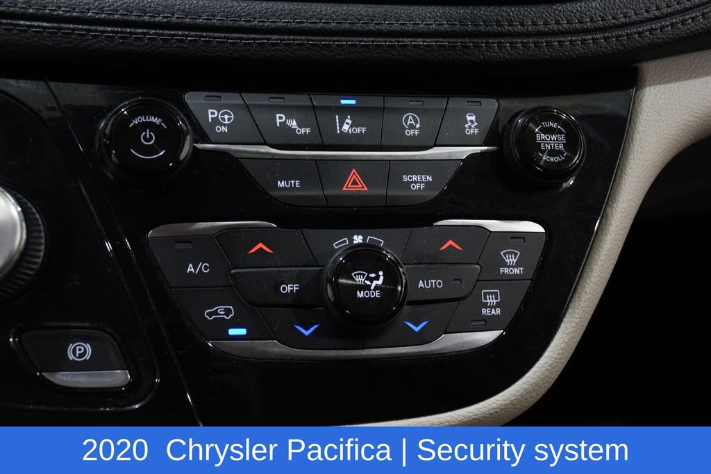 Used 2020 Chrysler Pacifica Limited w/ Tire & Wheel Group image 22