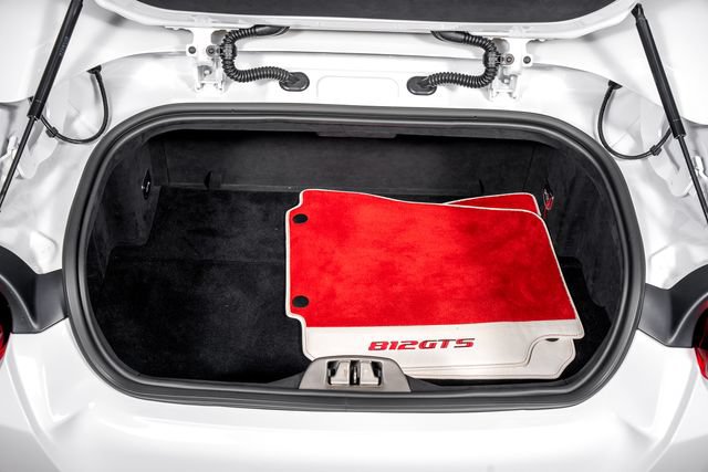 Used 2021 Ferrari 812 GTS RWD image 9