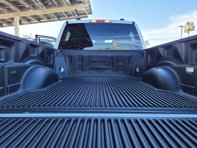 Used 2025 Ford F250 XLT image 19