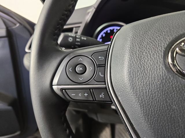 Used 2023 Toyota Camry XLE image 22