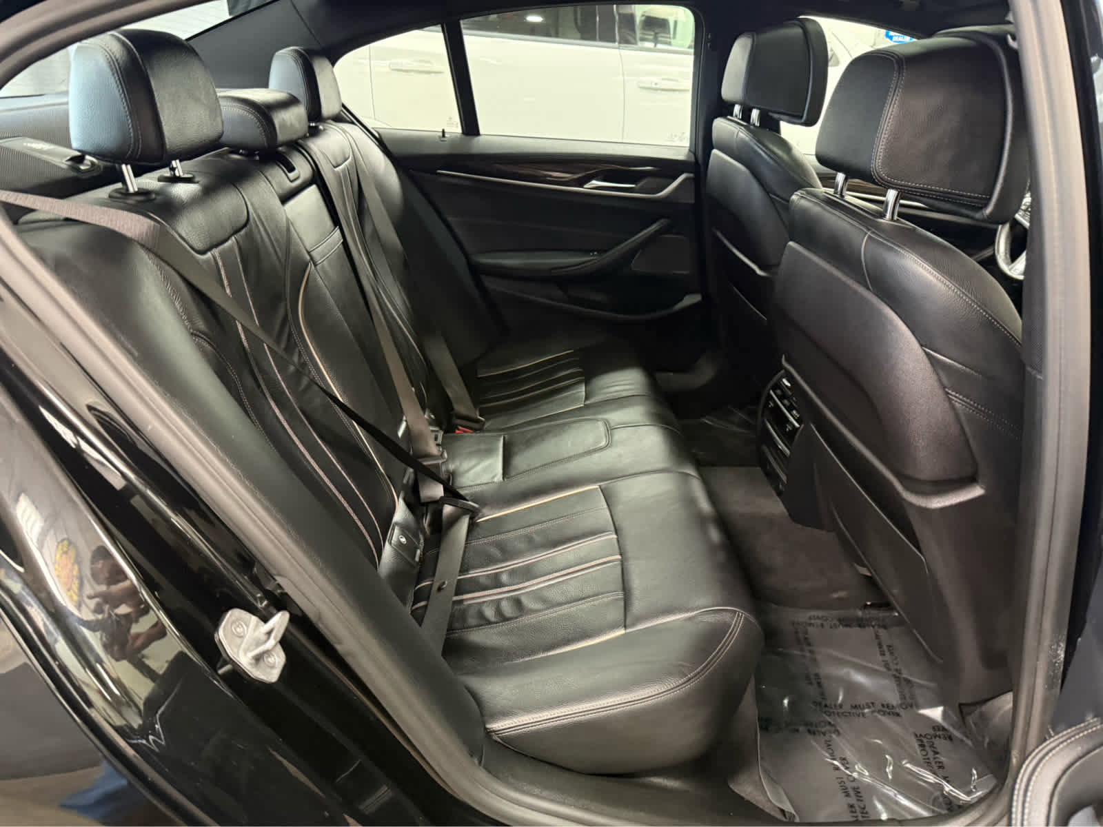 Used 2018 BMW M550i xDrive image 15
