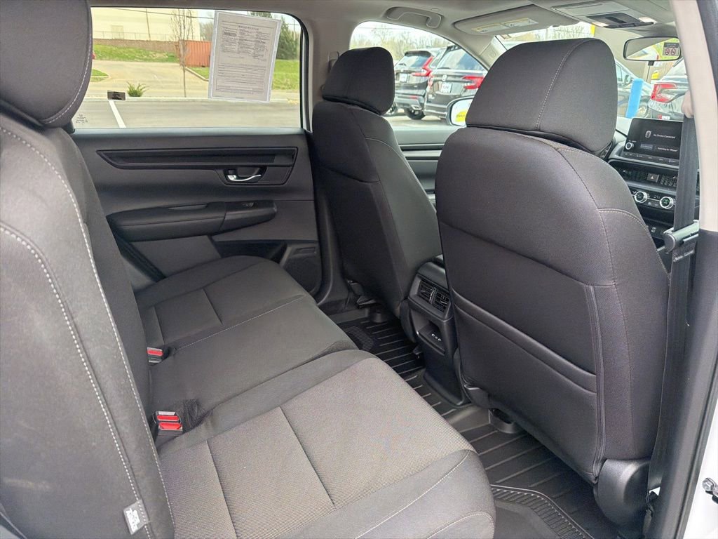 Used 2025 Honda CR-V EX image 12