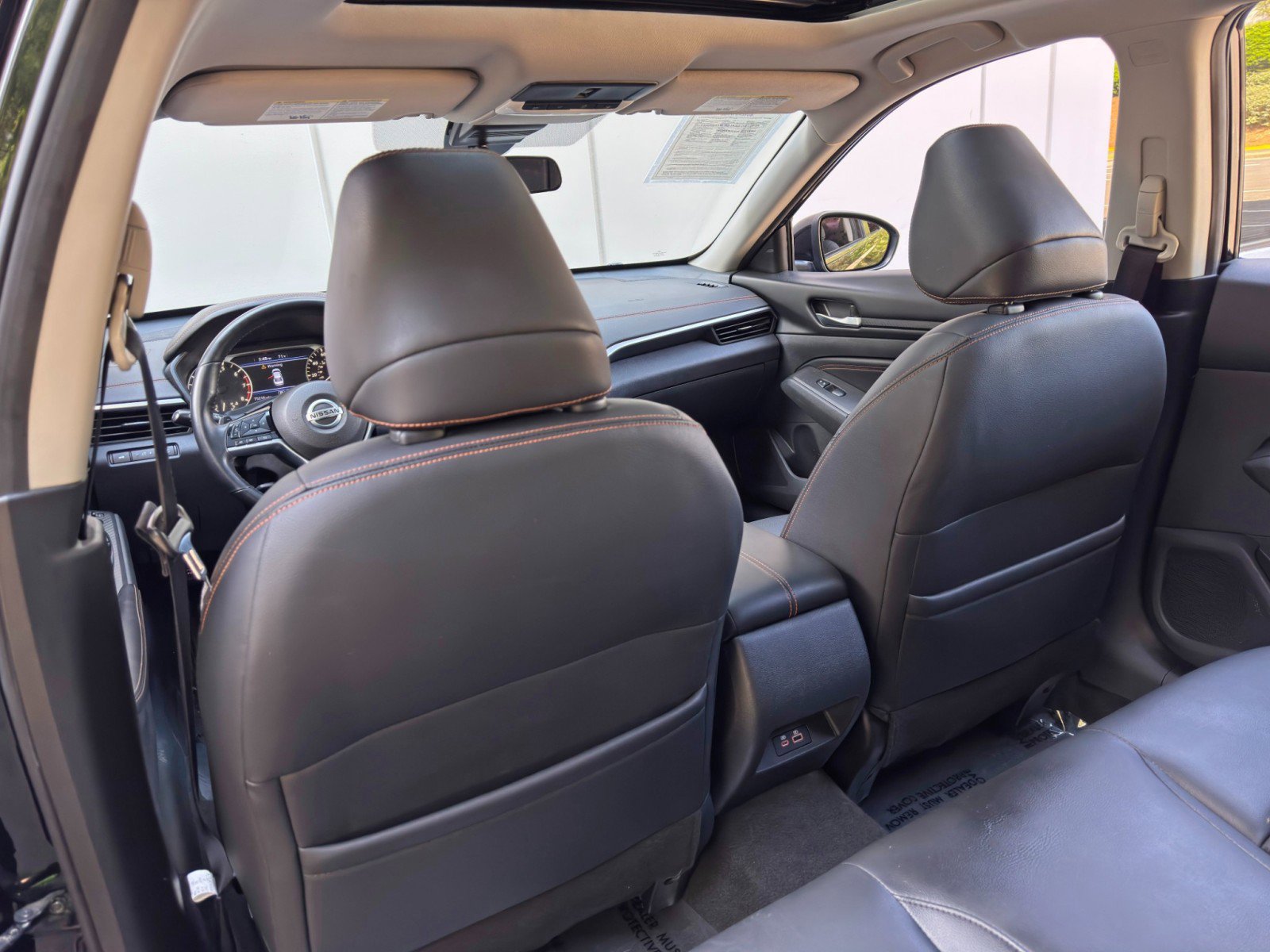 Used 2021 Nissan Altima 2.5 SR w/ SR Premium Package FWD image 30