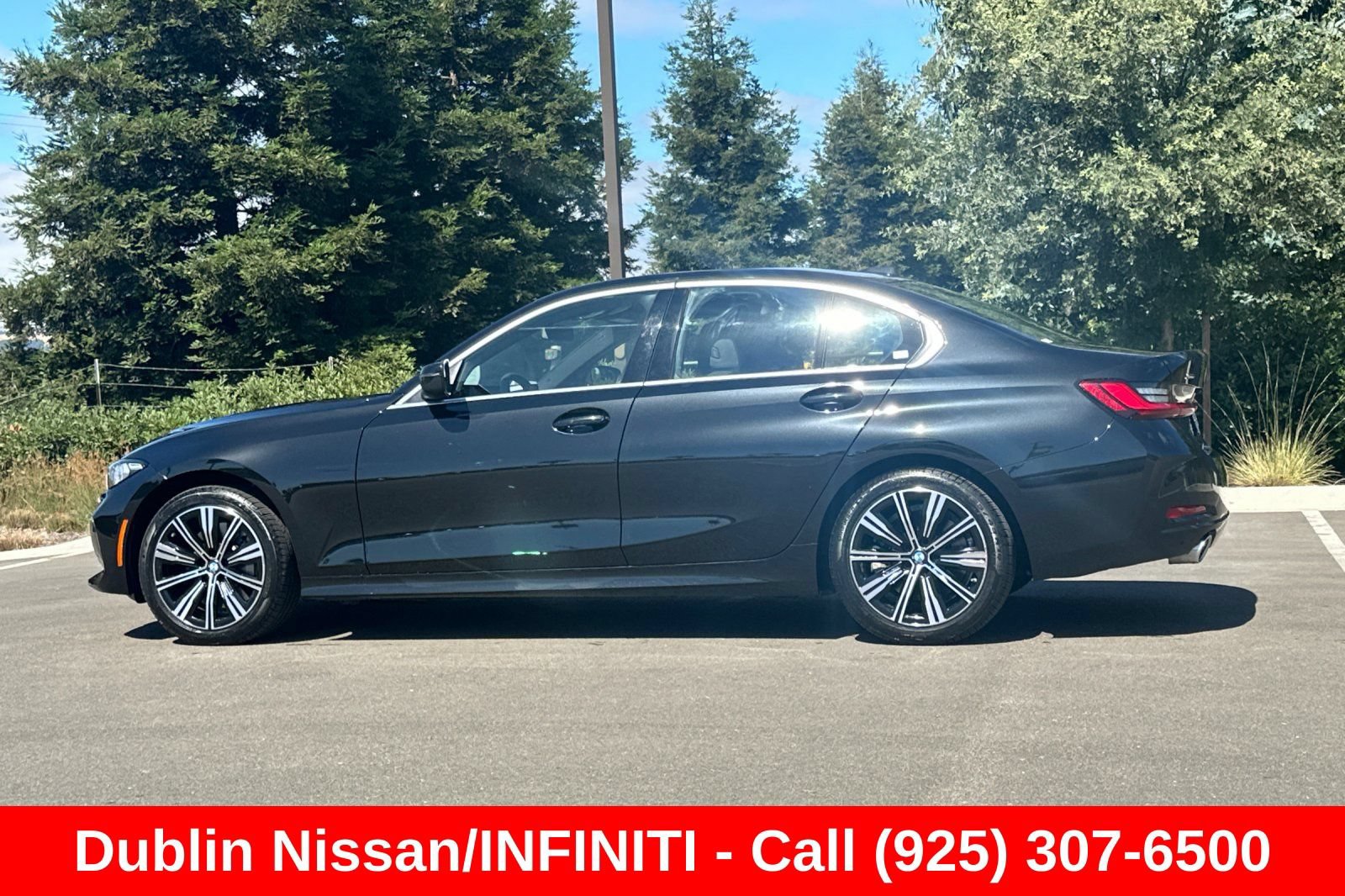 Used 2025 BMW 330i xDrive Sedan AWD/4WD image 7