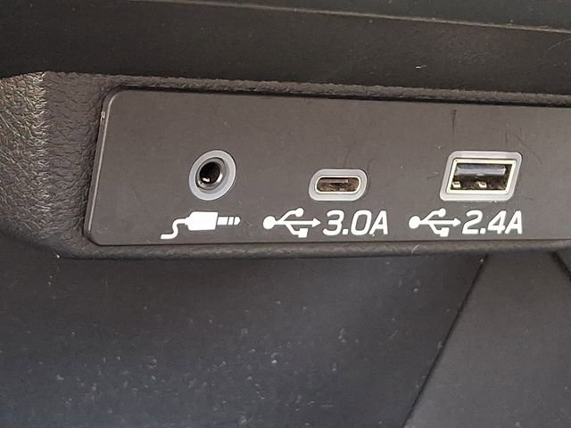 Certified 2025 Subaru Forester Premium image 25