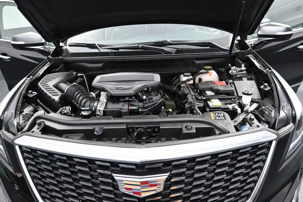 Certified 2024 Cadillac XT5 Premium Luxury AWD/4WD image 18