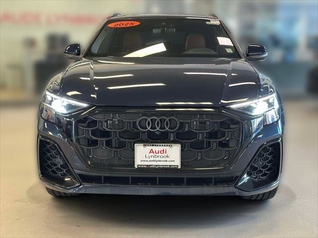 Used 2025 Audi Q8 Premium Plus w/ Premium Plus Package image 2
