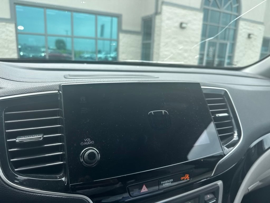 Used 2020 Honda Pilot Touring image 13