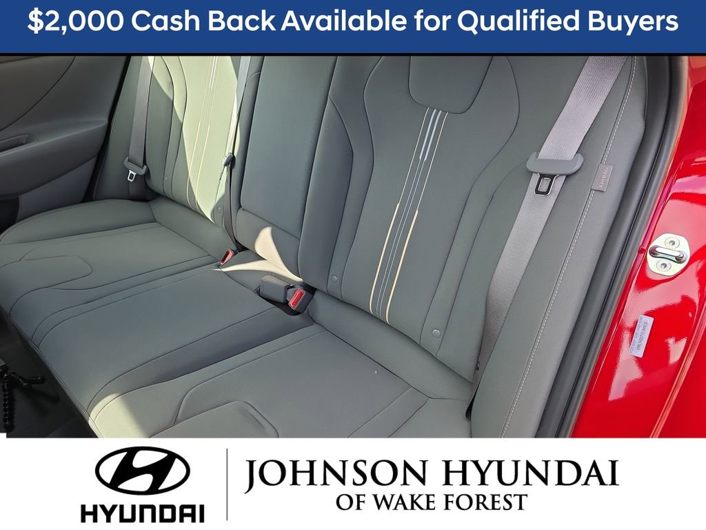 New 2026 Hyundai Elantra SEL Sport image 21