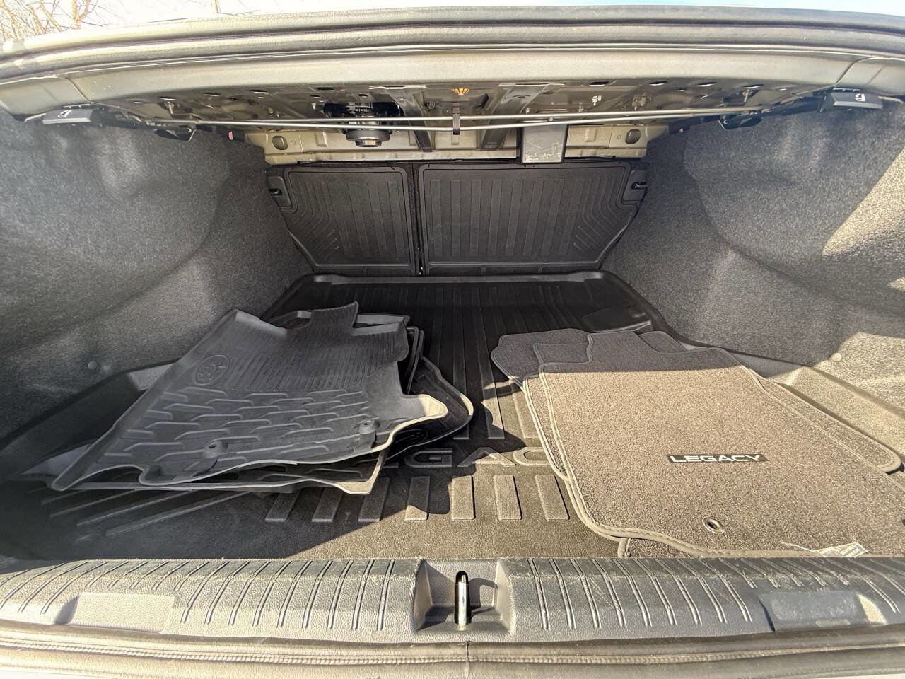 Used 2020 Subaru Legacy Limited w/ Popular Package #3 image 26