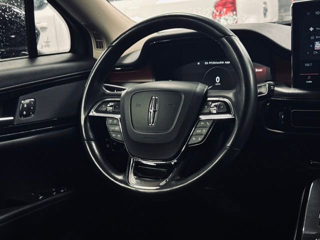 Used 2022 Lincoln Nautilus Reserve w/ Monochromatic Package image 26