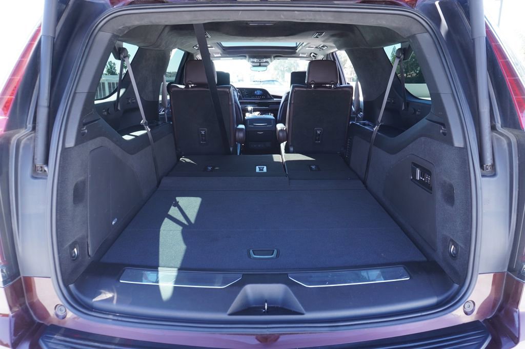 Certified 2022 Cadillac Escalade ESV Sport Platinum image 8