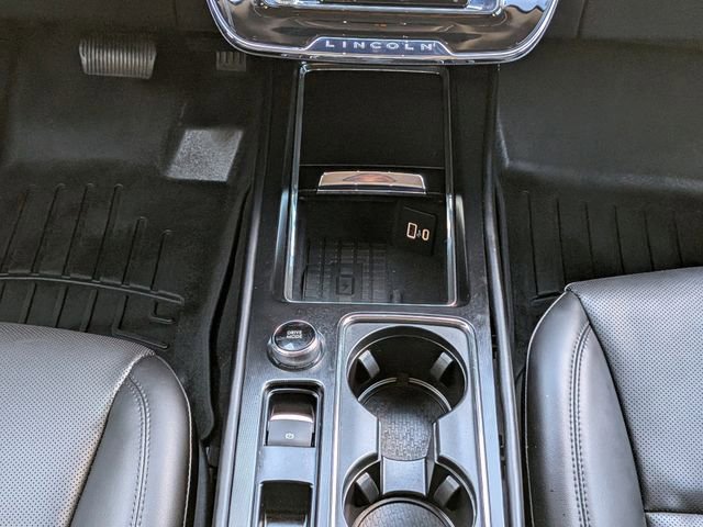 Certified 2024 Lincoln Corsair FWD w/ Equipment Group 101A image 19