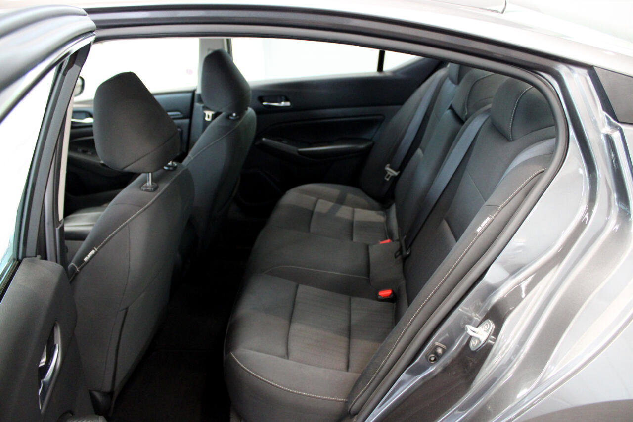 Used 2022 Nissan Altima 2.5 image 11