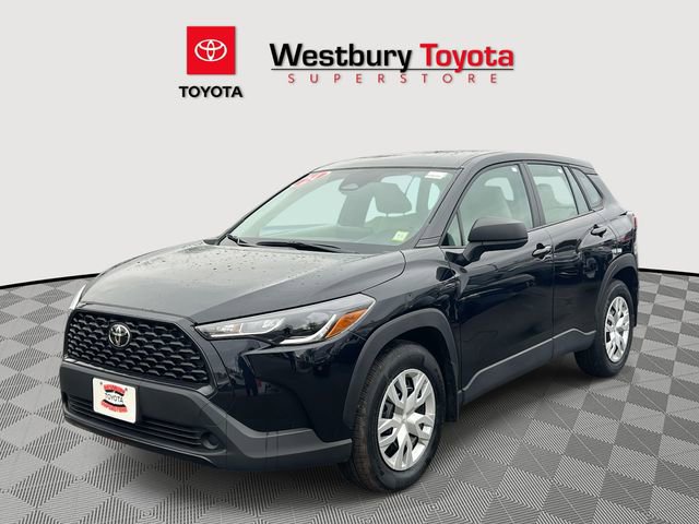 Used 2024 Toyota Corolla Cross L image 5