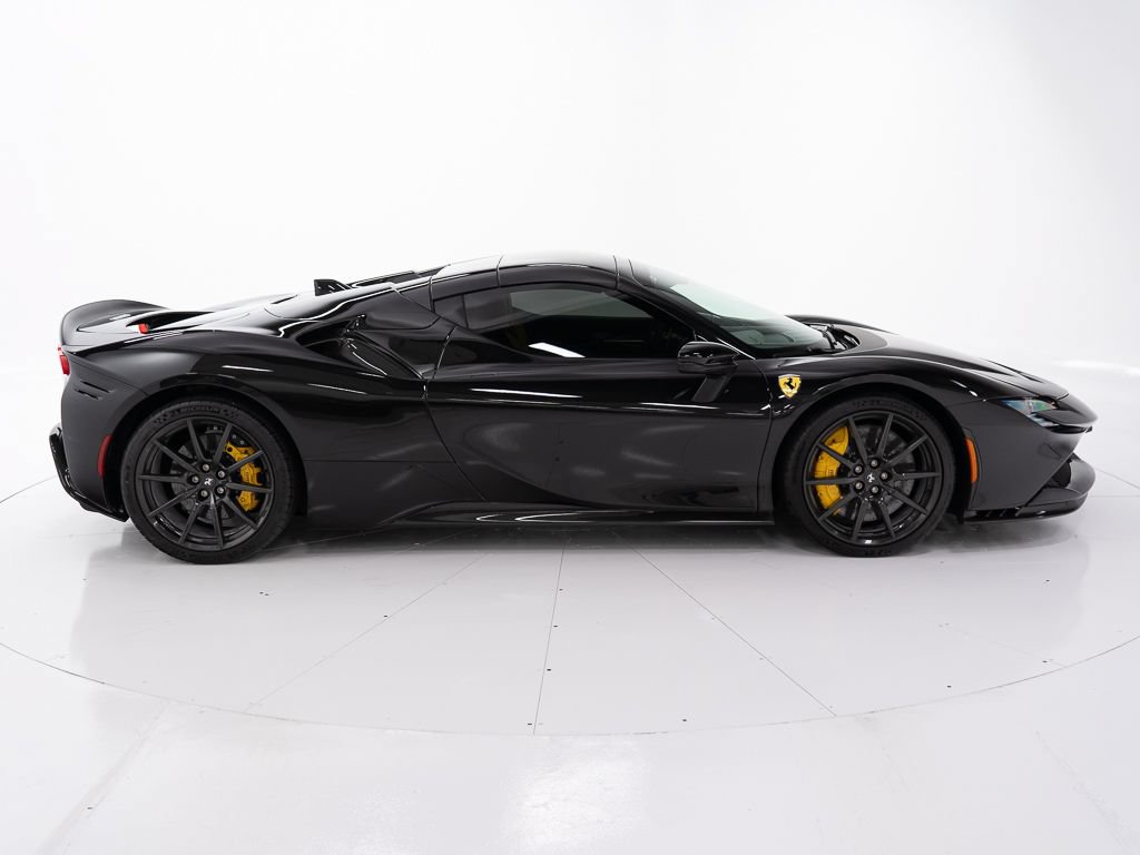Used 2022 Ferrari SF90 Spider AWD/4WD image 14