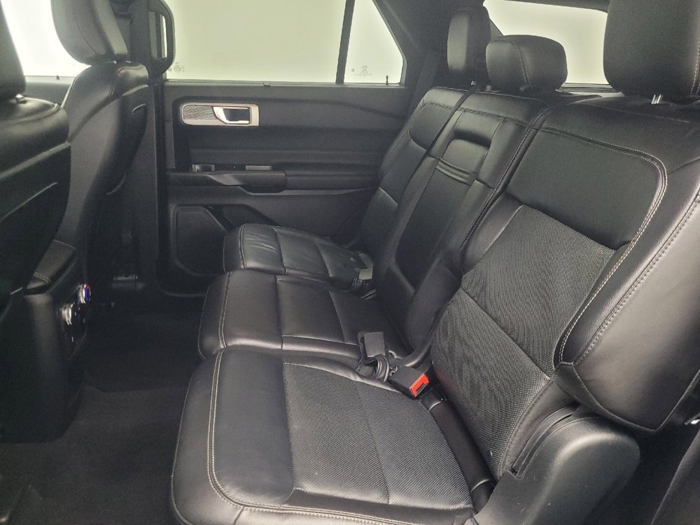 Used 2020 Ford Explorer Limited w/ Class III Trailer Tow Package image 18