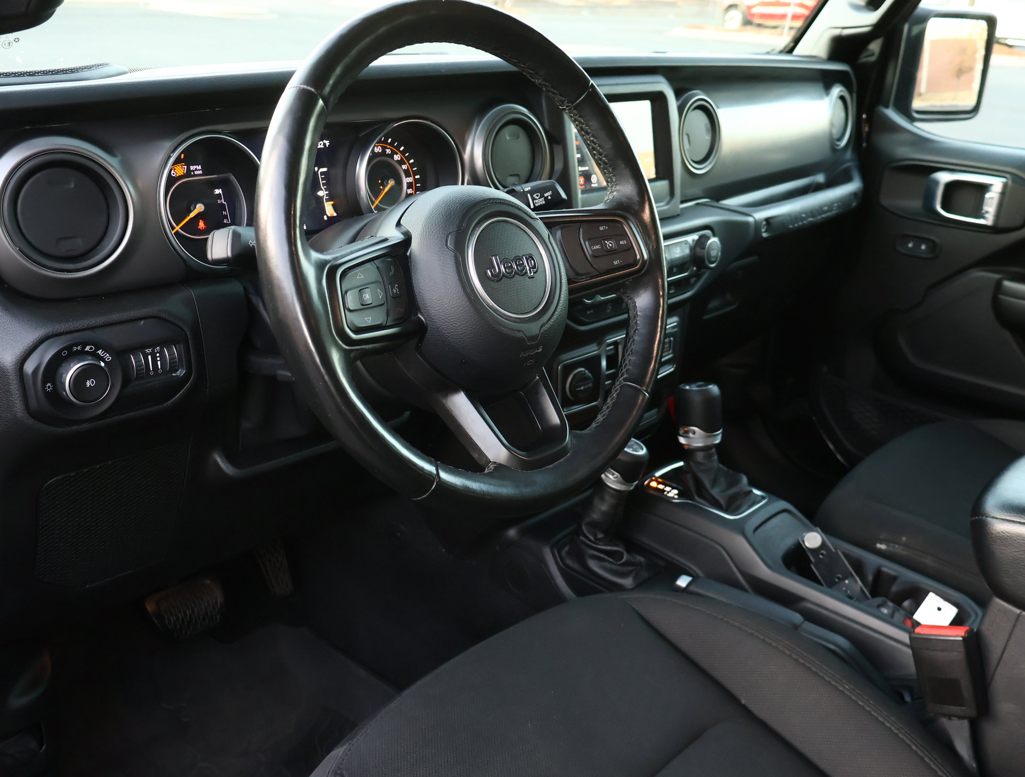 Used 2021 Jeep Wrangler Unlimited Sport image 3
