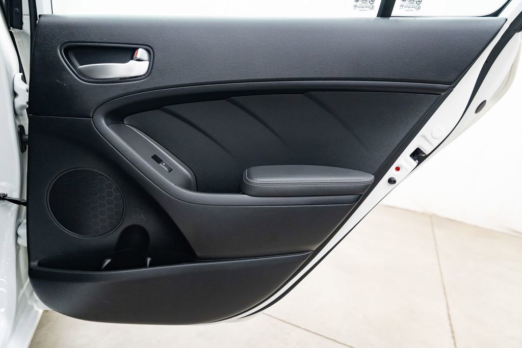 Used 2017 Kia Forte LX FWD image 26