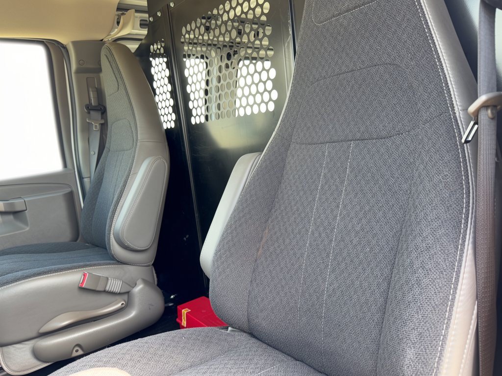 Used 2025 Chevrolet Express 2500 w/ Driver Convenience Package RWD image 25