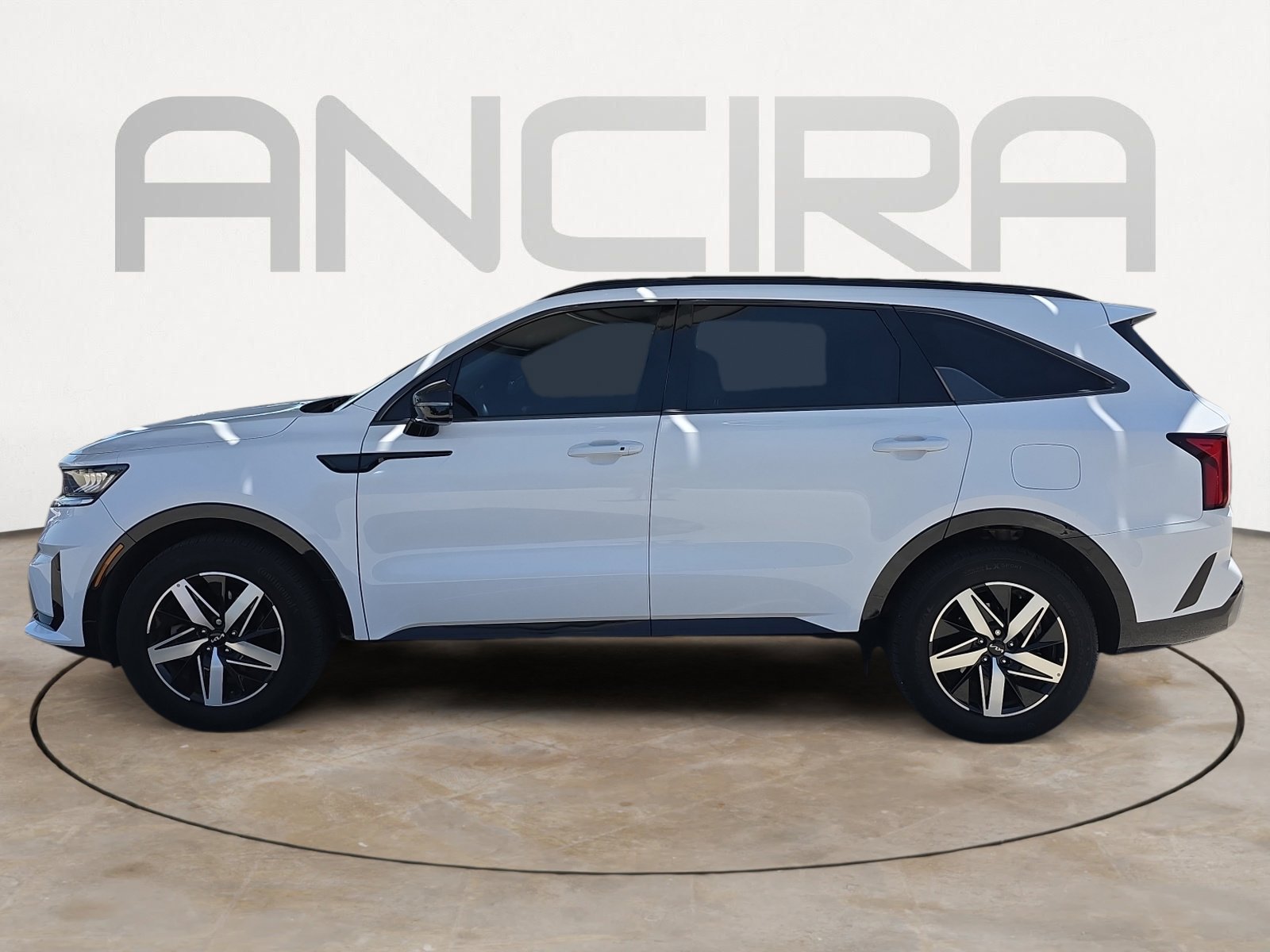 Certified 2023 Kia Sorento EX w/ Panoramic Sunroof Package FWD image 5