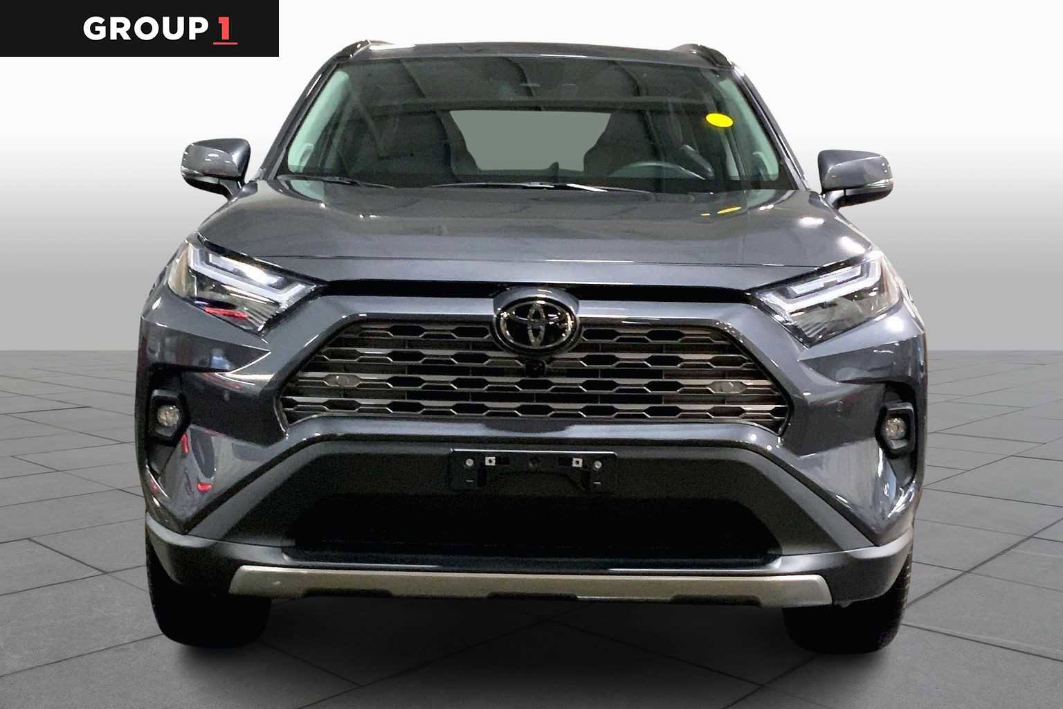 Used 2025 Toyota RAV4 Limited image 3