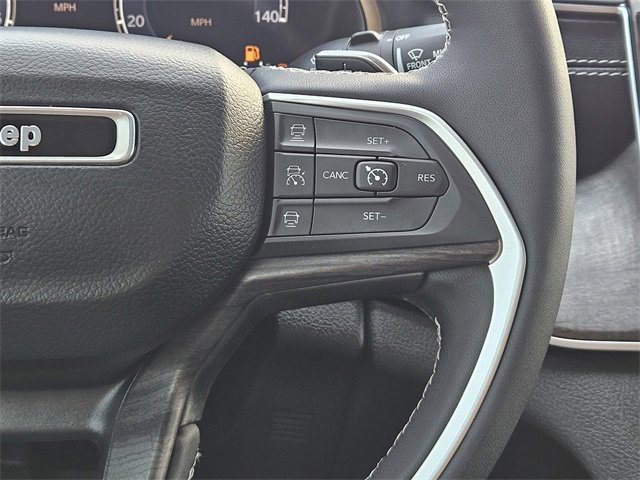 Used 2023 Jeep Grand Cherokee L Limited image 27