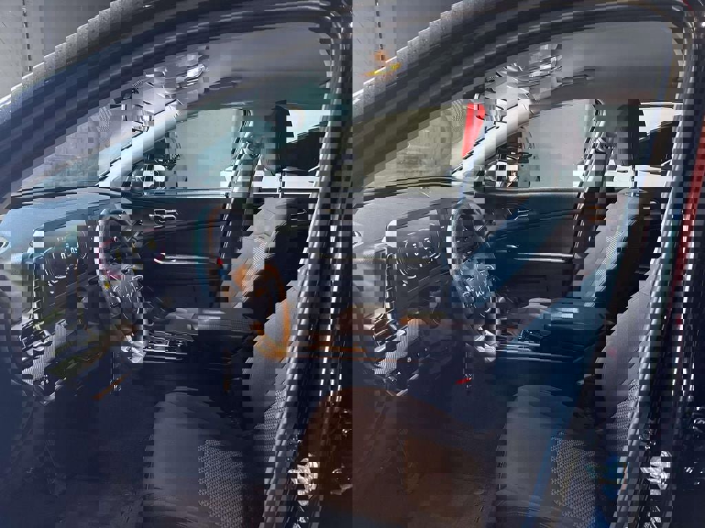 Certified 2024 Kia Sportage LX image 17