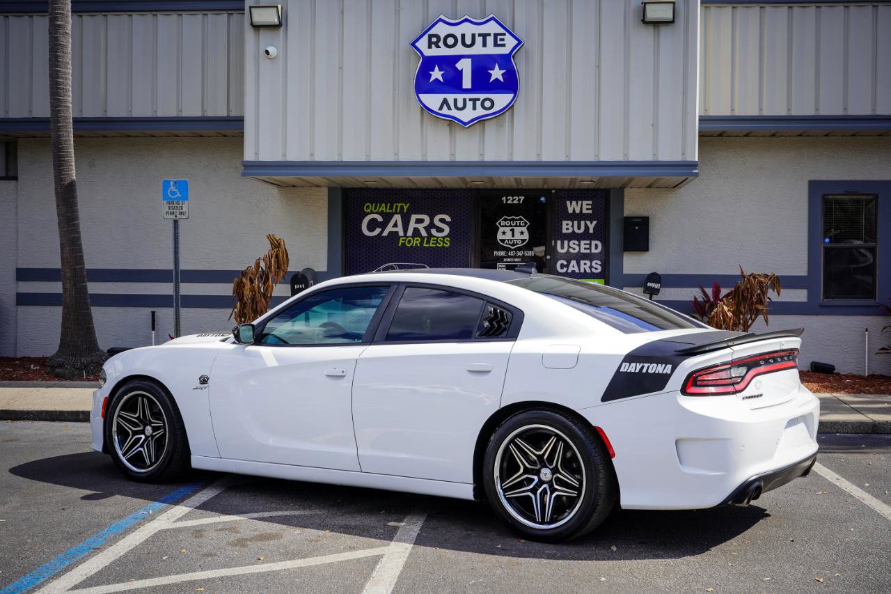 Used 2023 Dodge Charger Scat Pack w/ Daytona Edition Group image 6