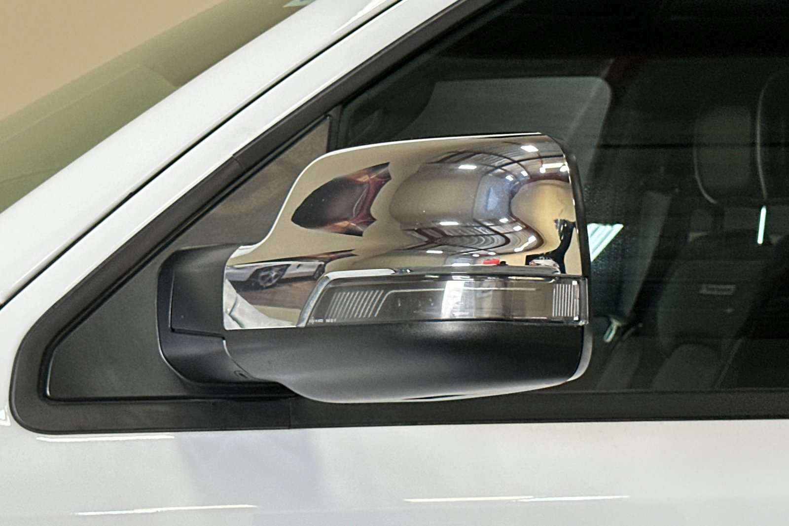 Used 2023 RAM 1500 Laramie image 53