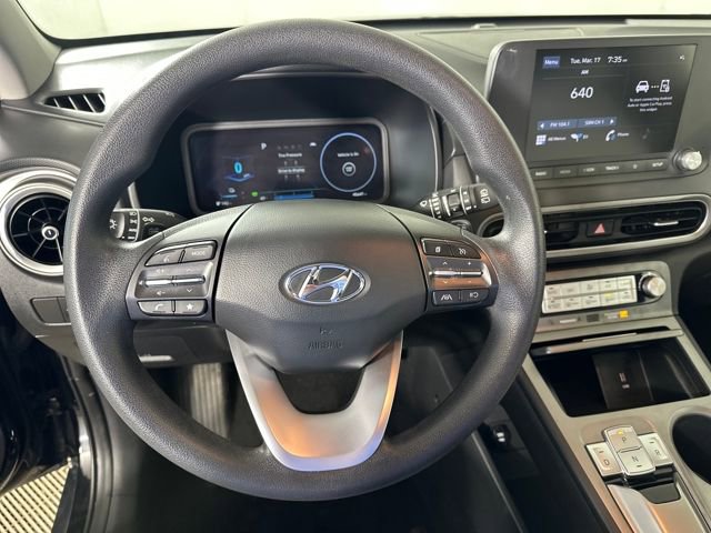 Used 2023 Hyundai Kona SE image 14