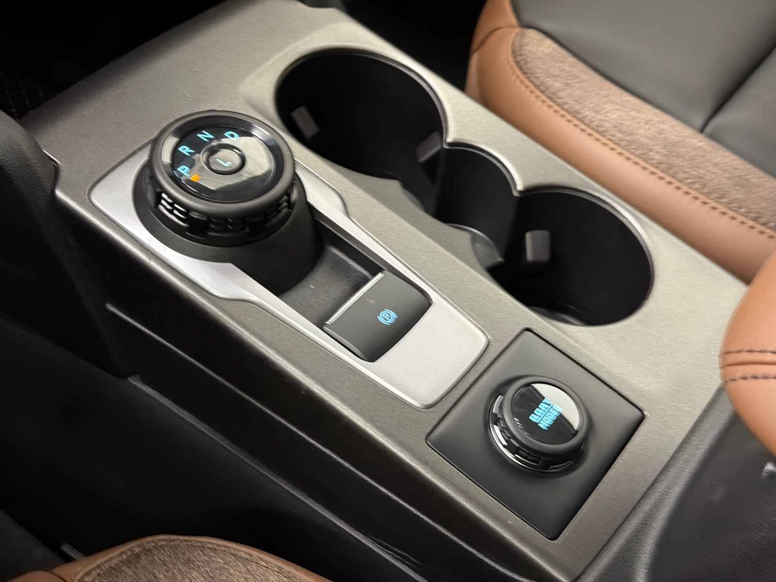New 2026 Ford Bronco Sport Outer Banks w/ Outer Banks Tech Package+ AWD/4WD image 27