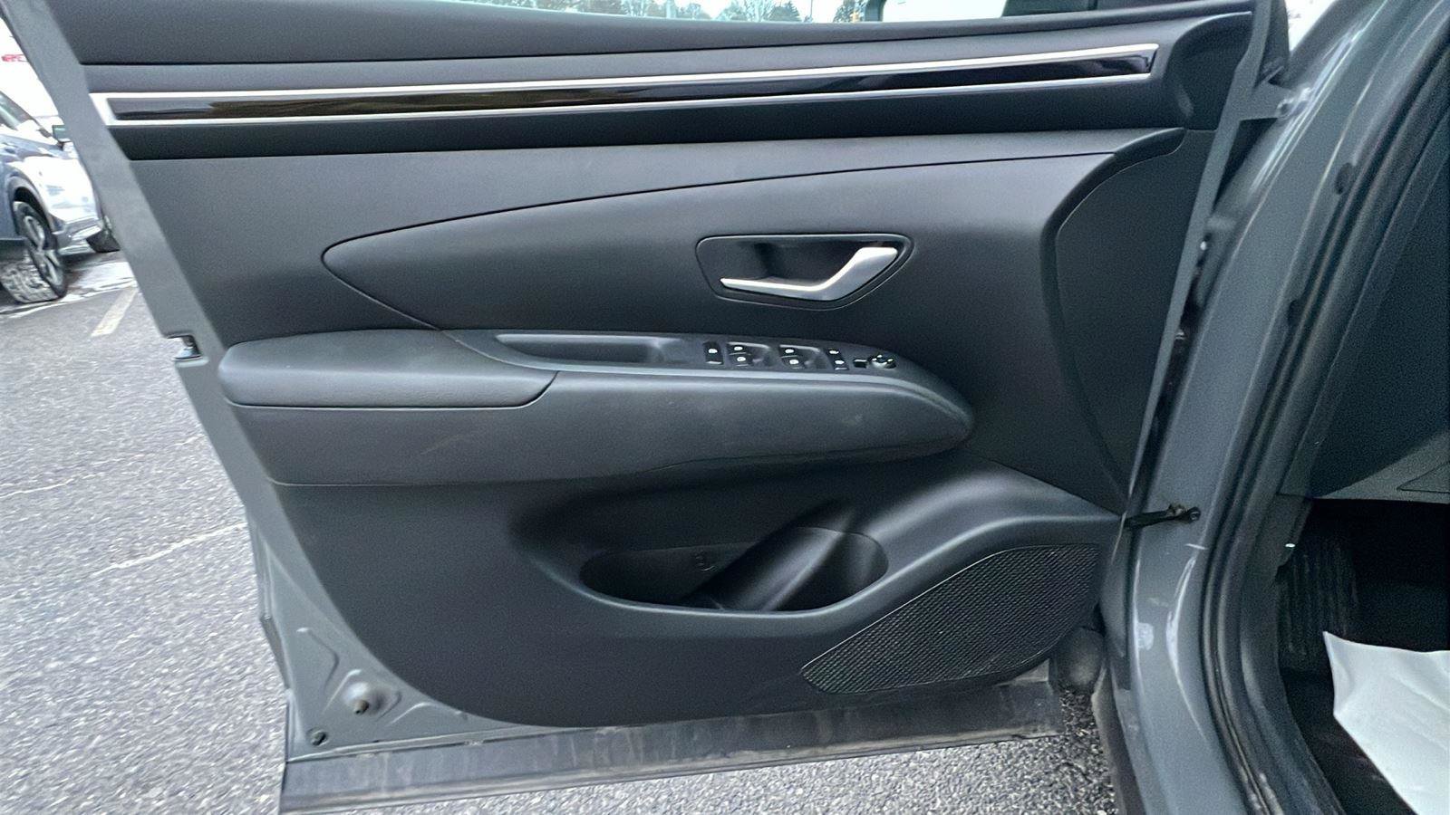 Used 2024 Hyundai Santa Cruz SEL image 21