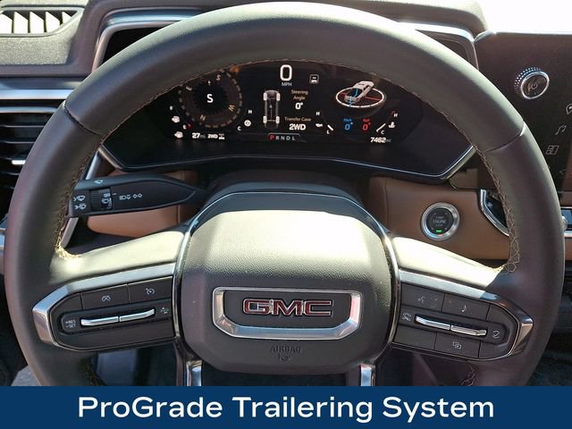 Used 2024 GMC Canyon AT4 image 4