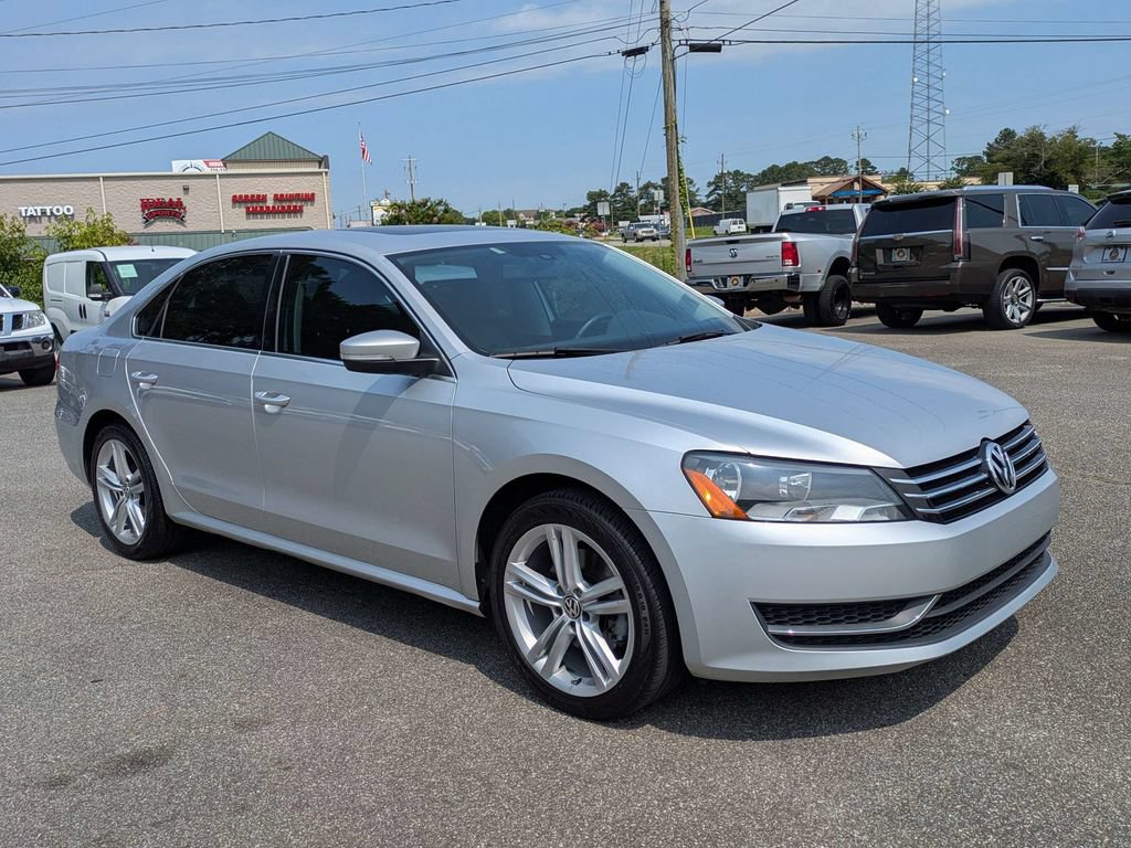 Used 2014 Volkswagen Passat 1.8T SE FWD image 2