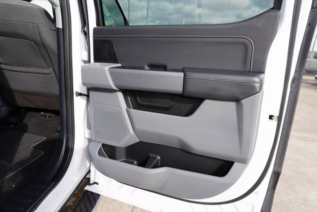 Used 2021 Ford F150 XLT w/ Equipment Group 302A High image 22