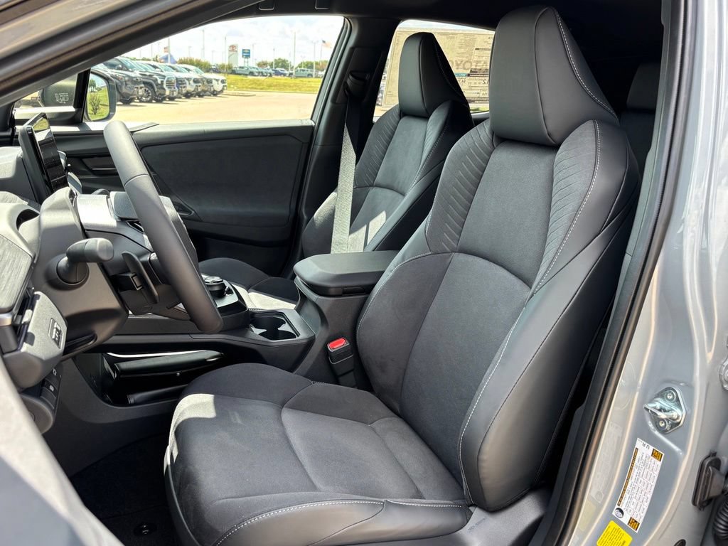 New 2026 Toyota C-HR AWD/4WD image 11